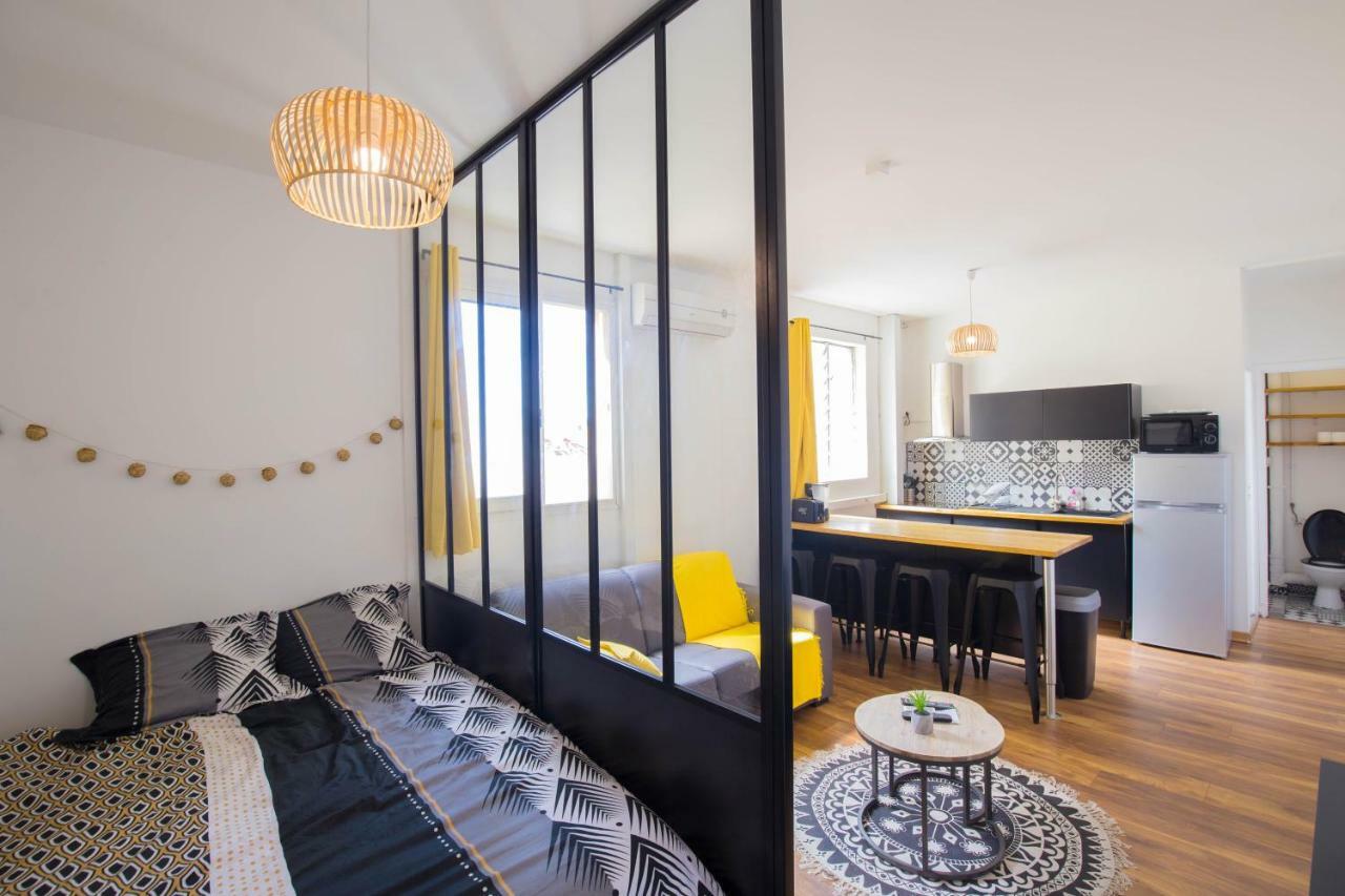 Appartement Hypercentre+ Place De Parking Privee Сен-Дени Экстерьер фото