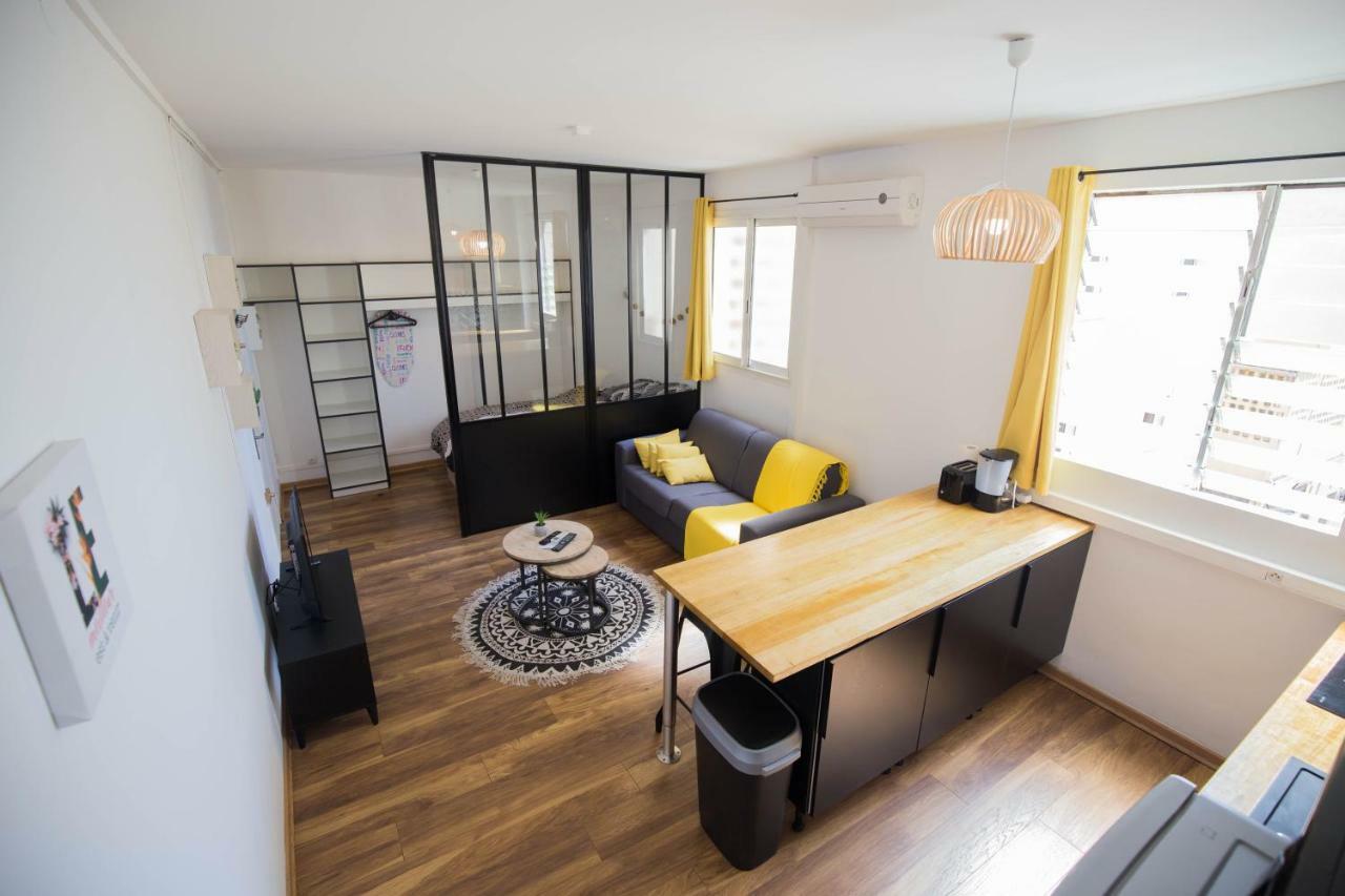 Appartement Hypercentre+ Place De Parking Privee Сен-Дени Экстерьер фото